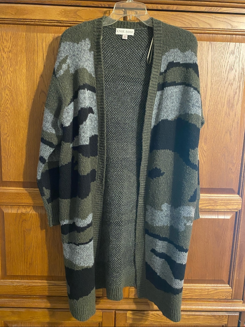 Knox Rose Olive, Gray & Black Camo Open Cardigan
